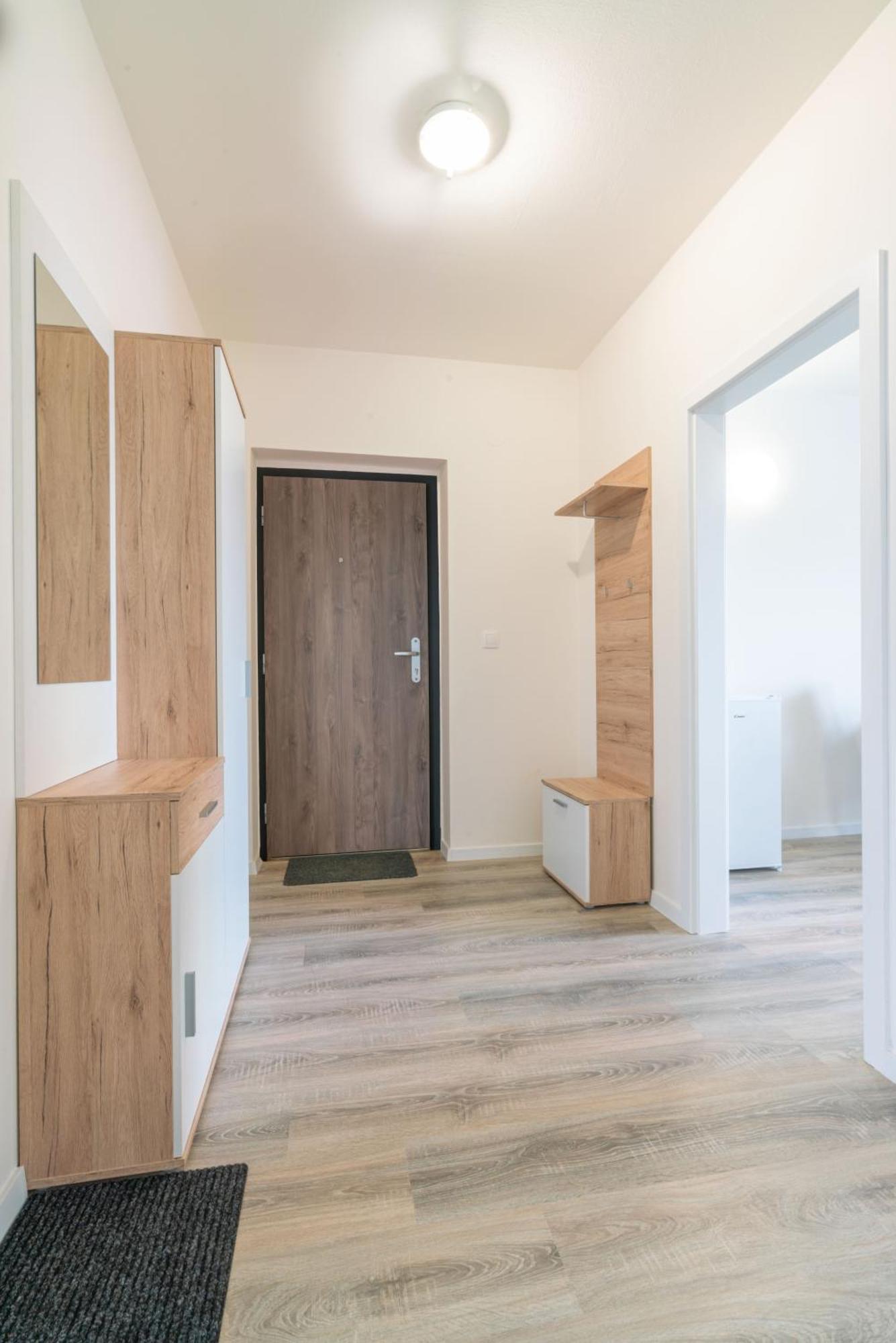 Apartmany Zlatovska Тренчин Екстер'єр фото