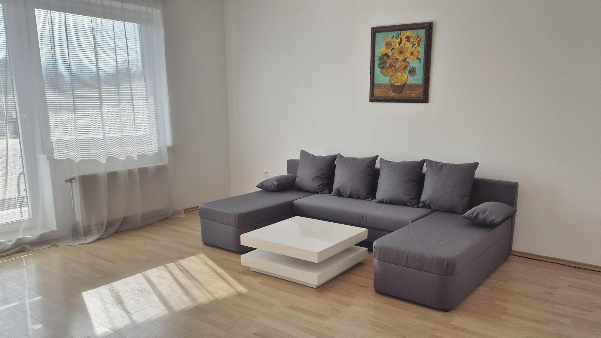 Apartmany Zlatovska Тренчин Екстер'єр фото